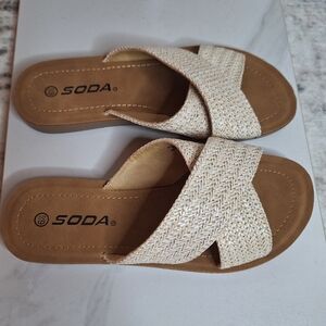Soda Reflect-S Raffia Crisscross Slide Sandals Women's Size 6.5